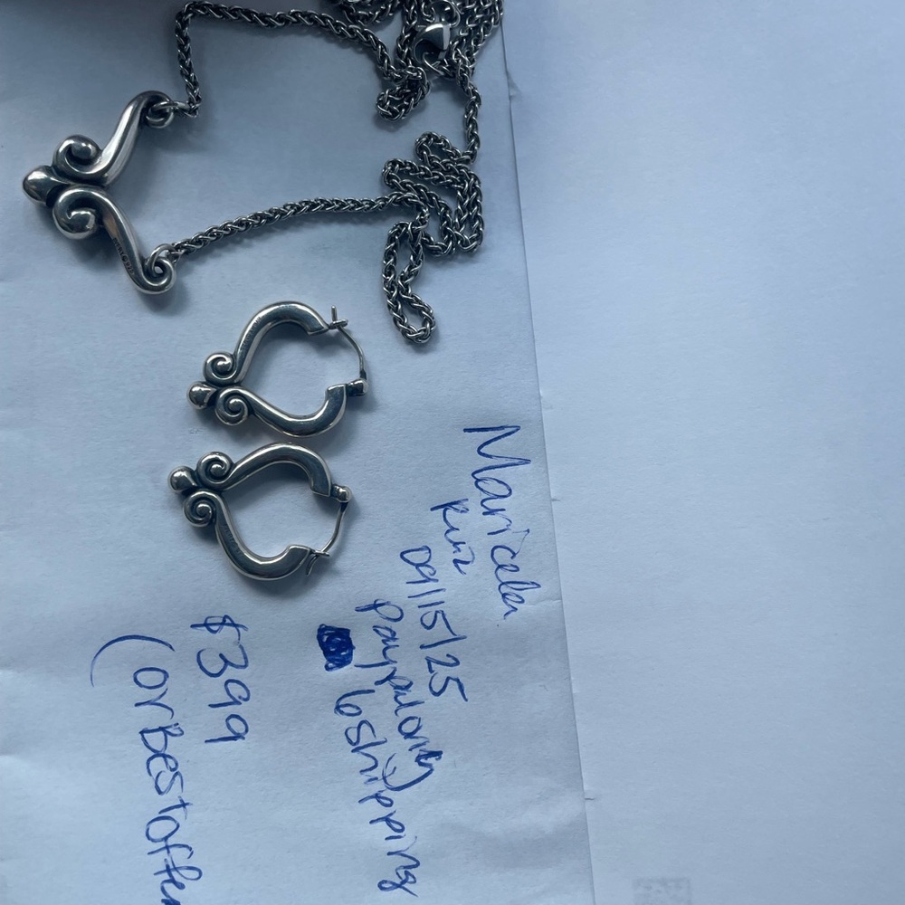 Elegant Silver Necklace and Earring Set